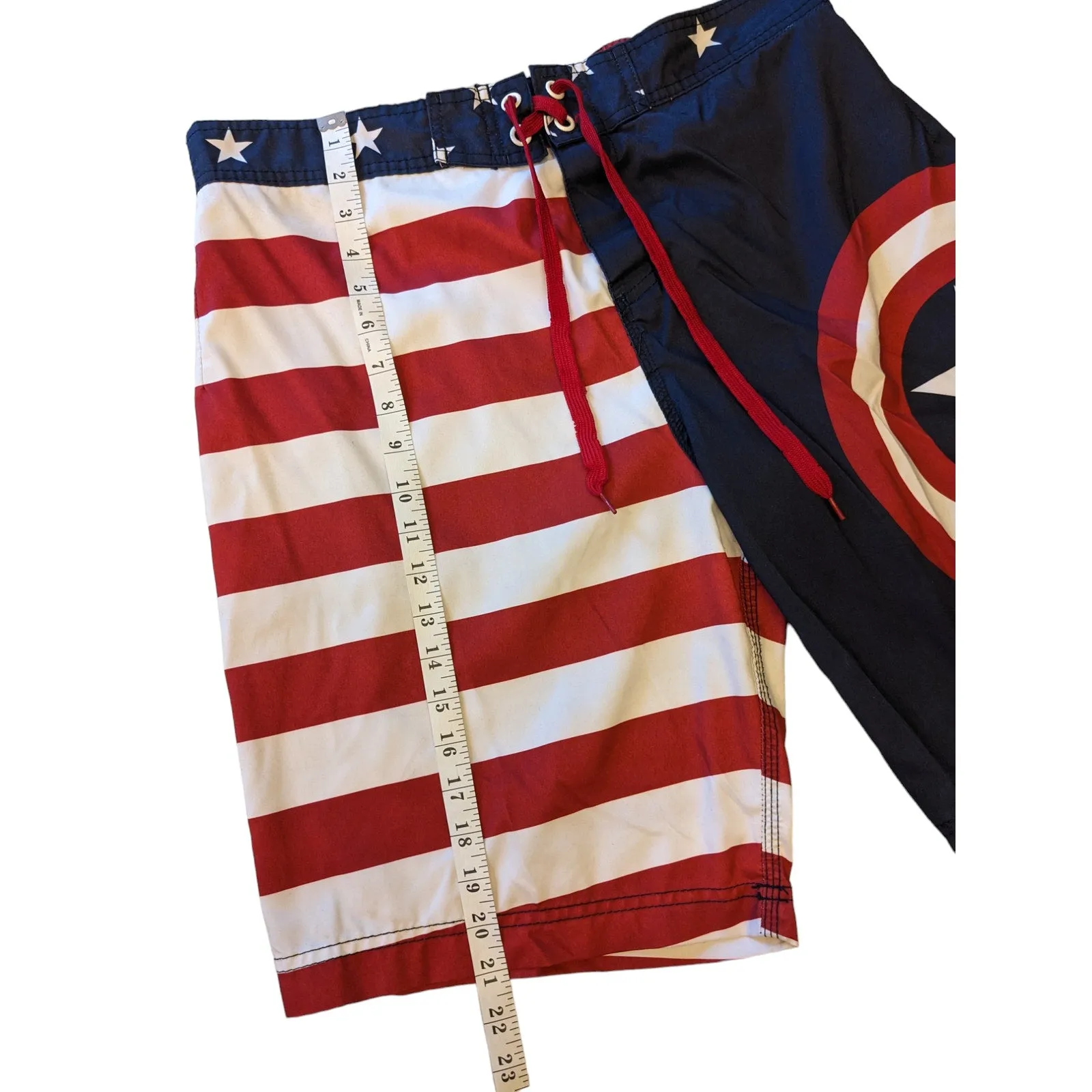 Marvel Captain America Board Shorts Mens XL Patriotic Swim Trunks American Flag