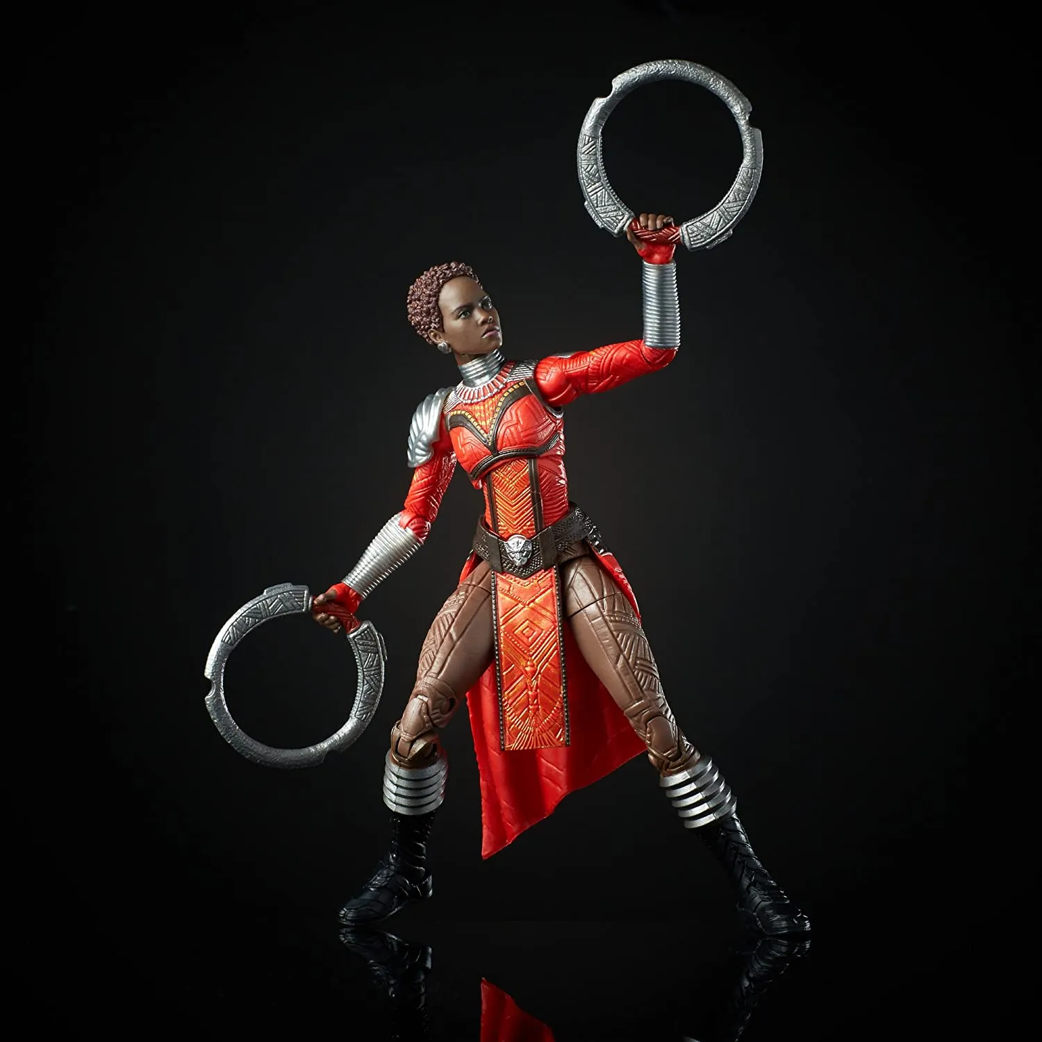 Marvel Legends - Okoye Series - Marvel's Nakia Action Figure (E1574)