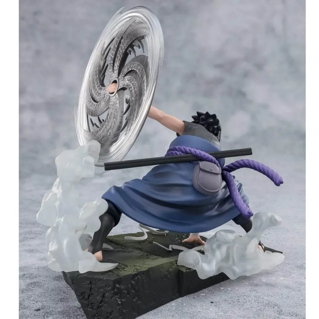 Naruto: Shippuden Sasuke Uchiha The Light & Dark of the Mangekyo Sharingan FiguartsZERO Extra Battle Statue by Bandai