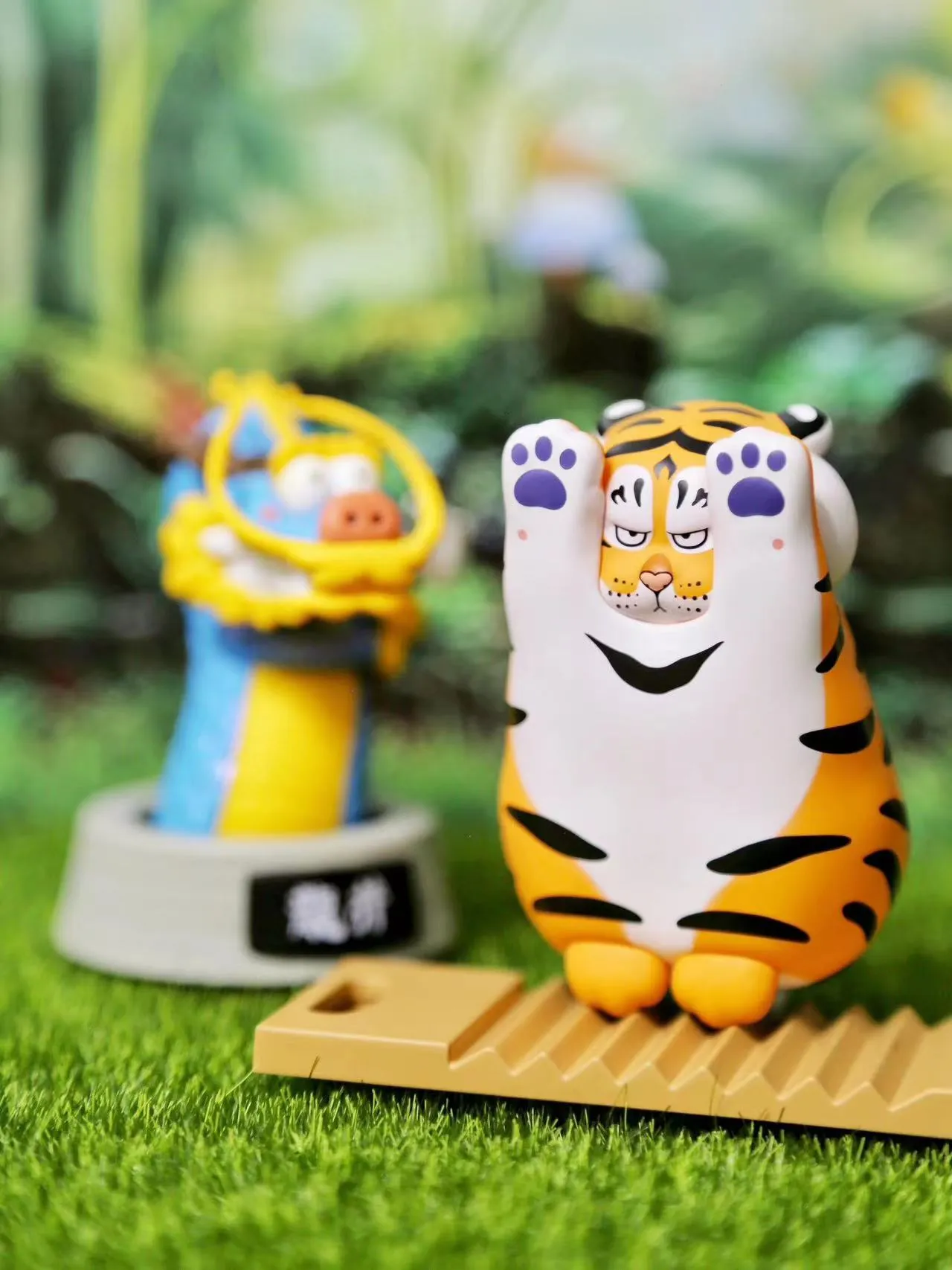 The Dragon‘s Rising and The Tiger’s Leaping series blind box for ages 15 